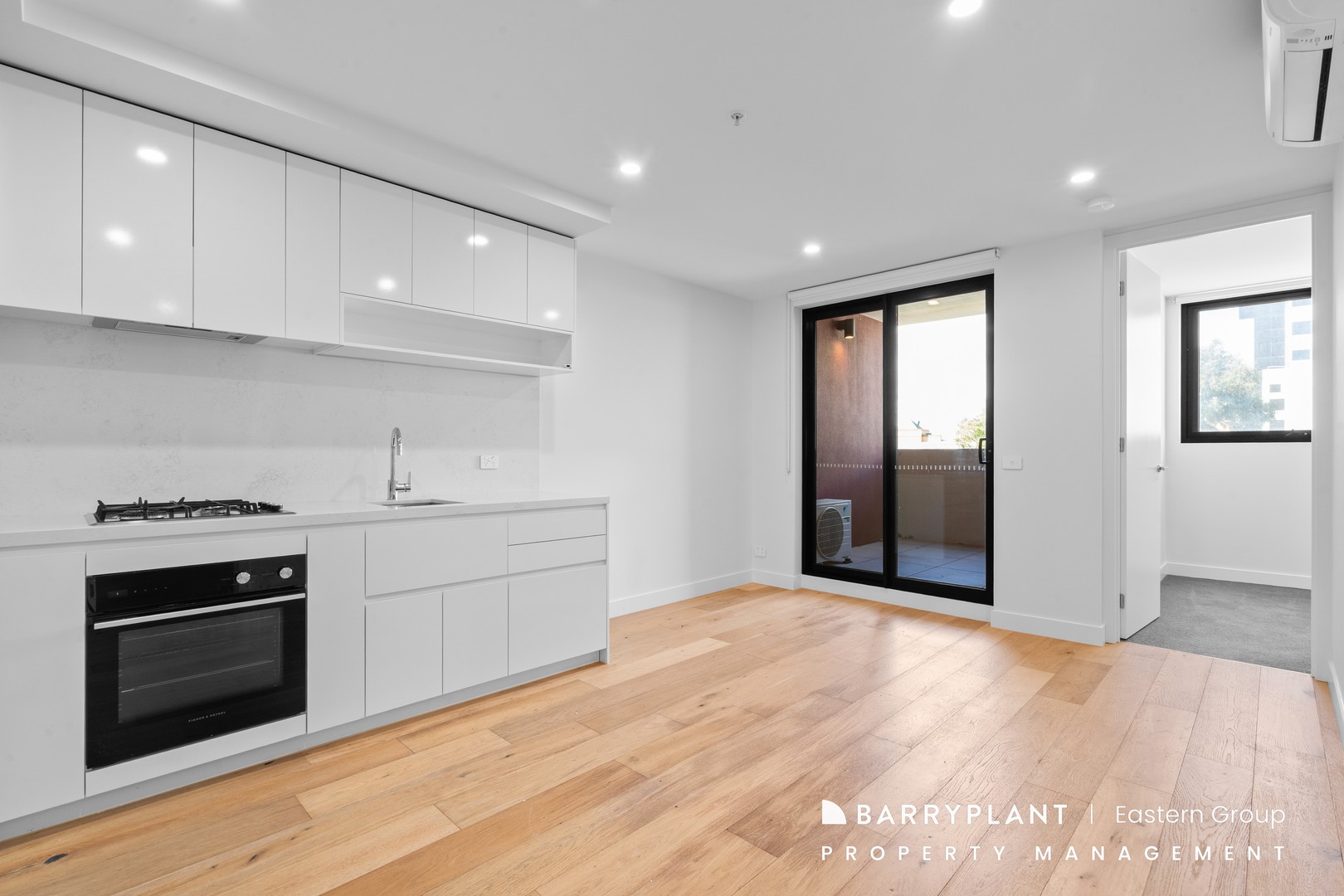 202/5 Rodgerson Road, Box Hill, VIC 3128, Box Hill - Thumbnail 2