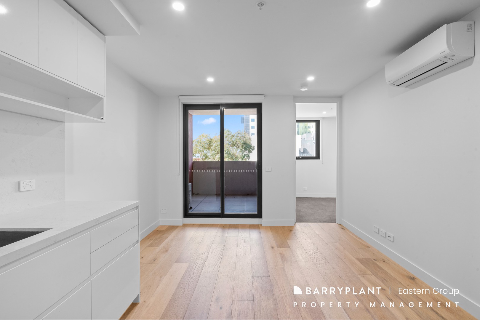 202/5 Rodgerson Road, Box Hill, VIC 3128, Box Hill - Thumbnail 3