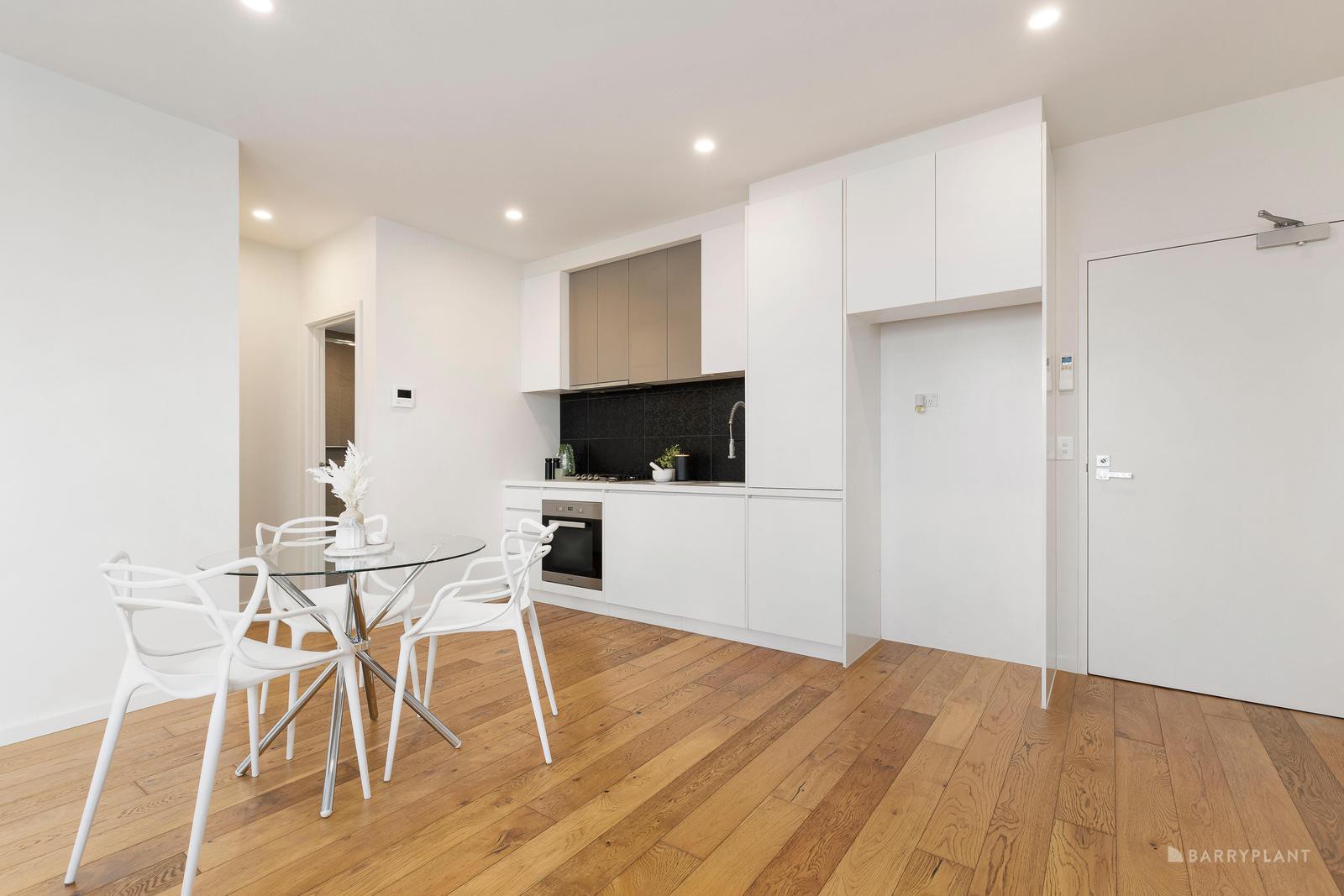 202/956 Doncaster Road, Doncaster East, VIC 3109, Doncaster East - Thumbnail 6