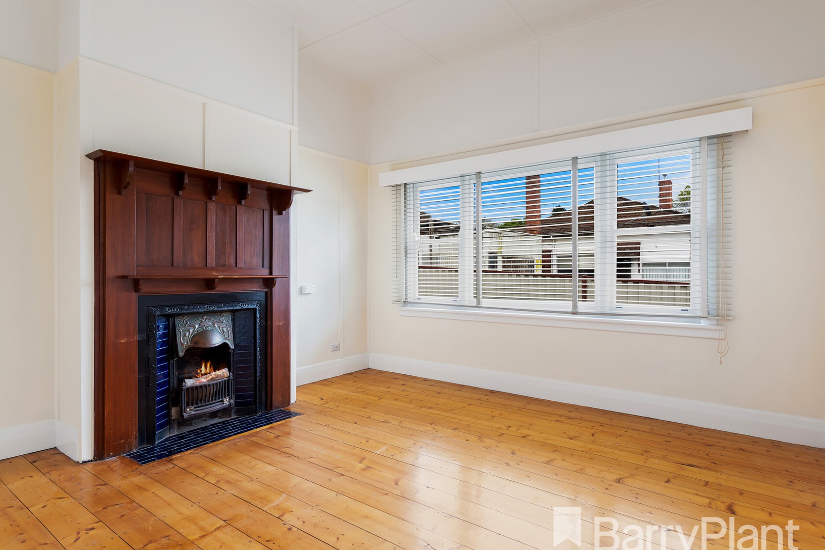 202 Bradshaw Street, Golden Point, VIC 3350 - Thumbnail 2 - 22/11/2021