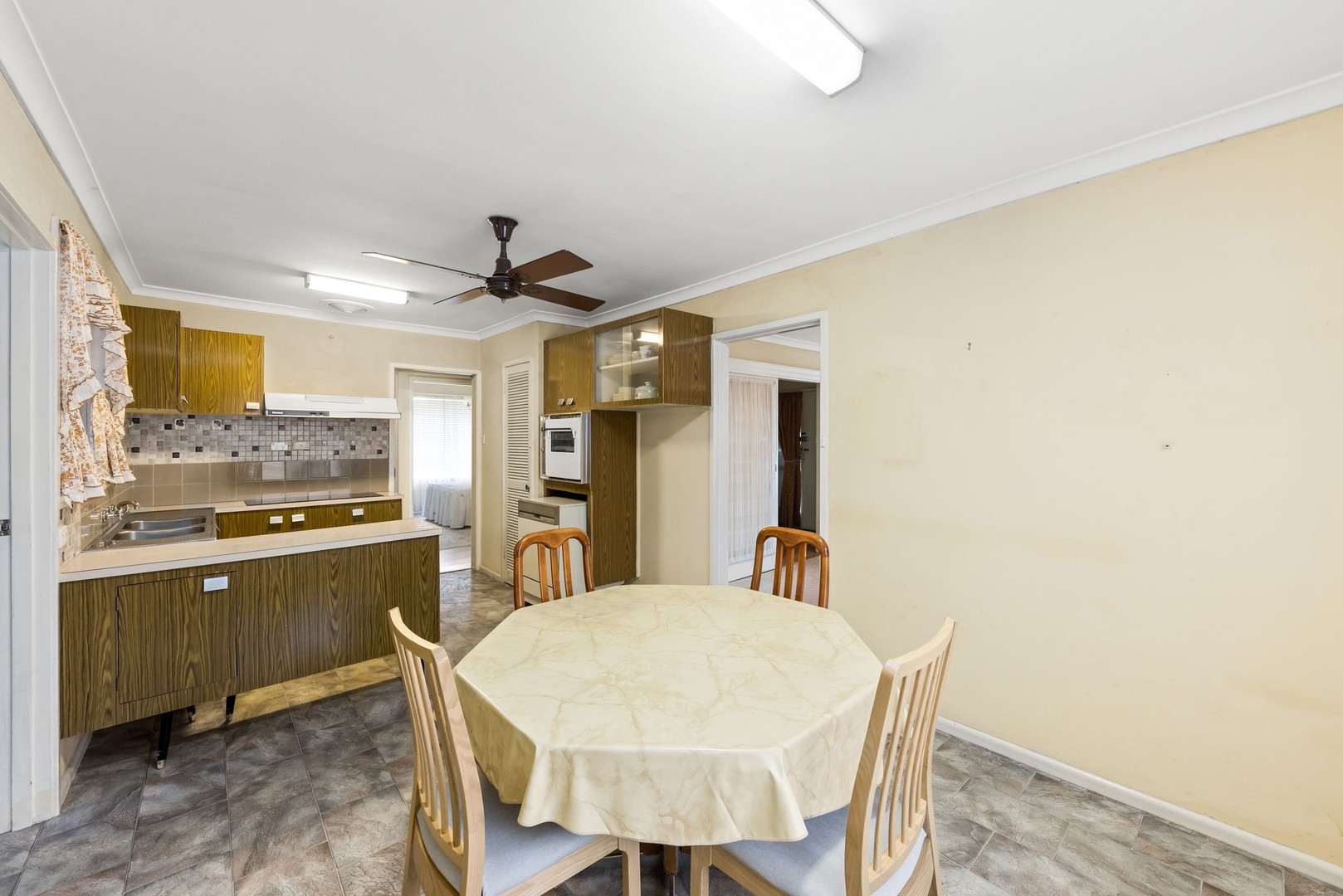 202 Milleara Road, Keilor East, VIC 3033, Keilor East - Thumbnail 4