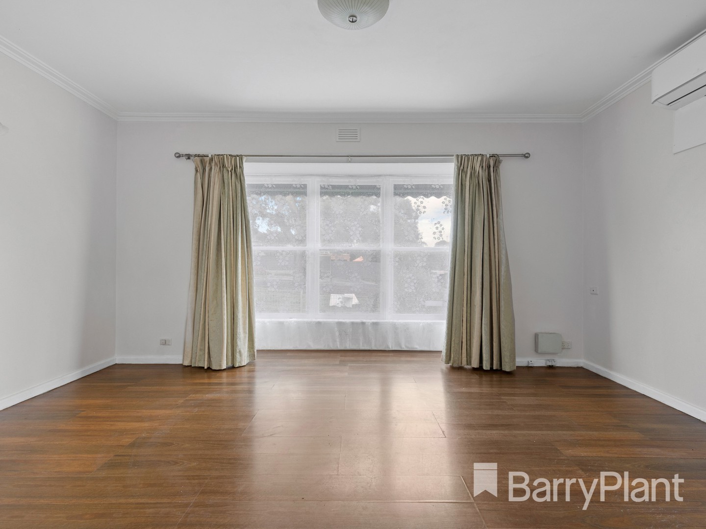 202 Richards St, Ballarat East, VIC 3350 - Thumbnail 1 - 11/04/2025