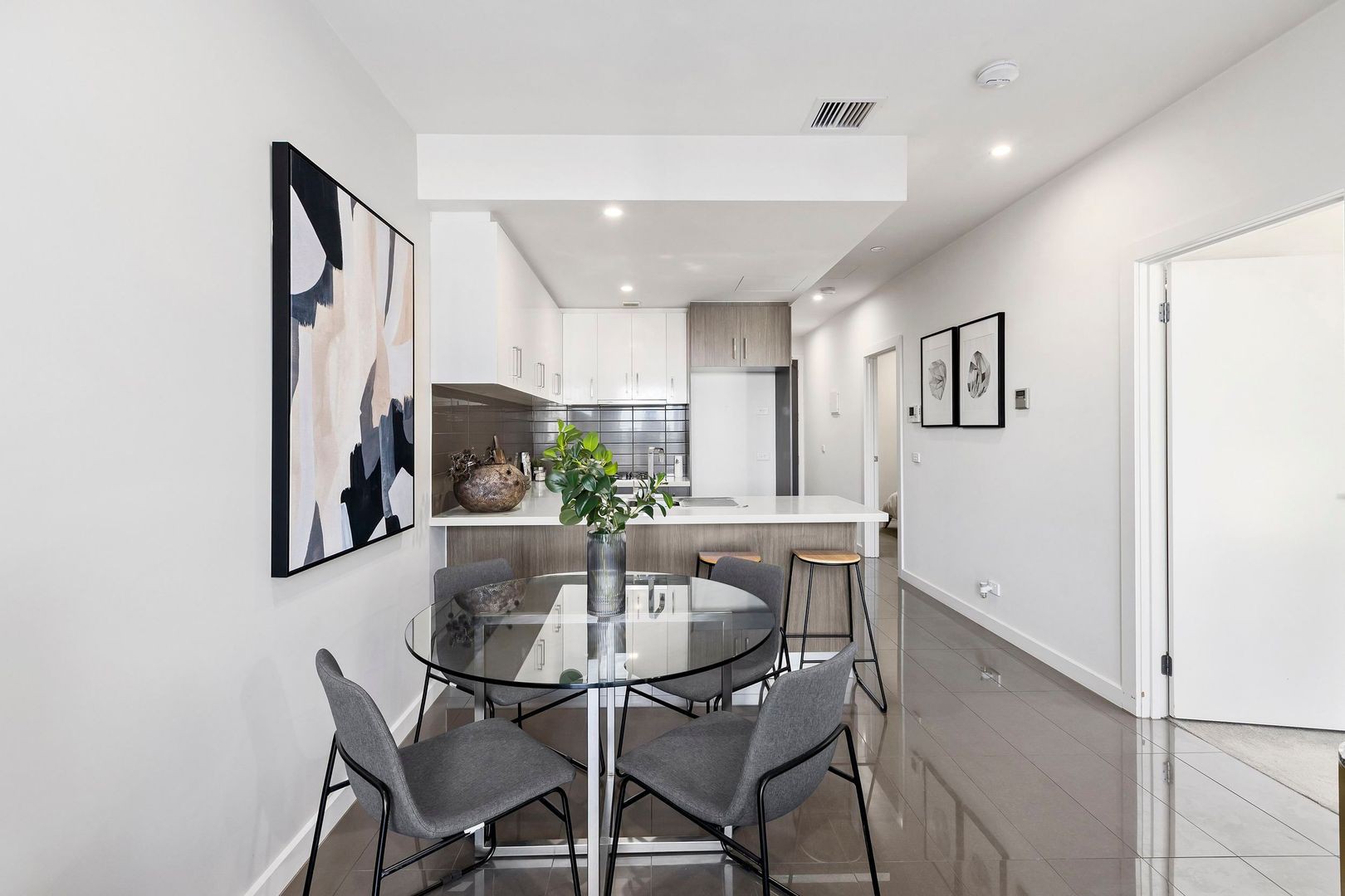 203/4 Hotham Rd, Niddrie, VIC 3042 - Thumbnail 2 - 15/04/2024