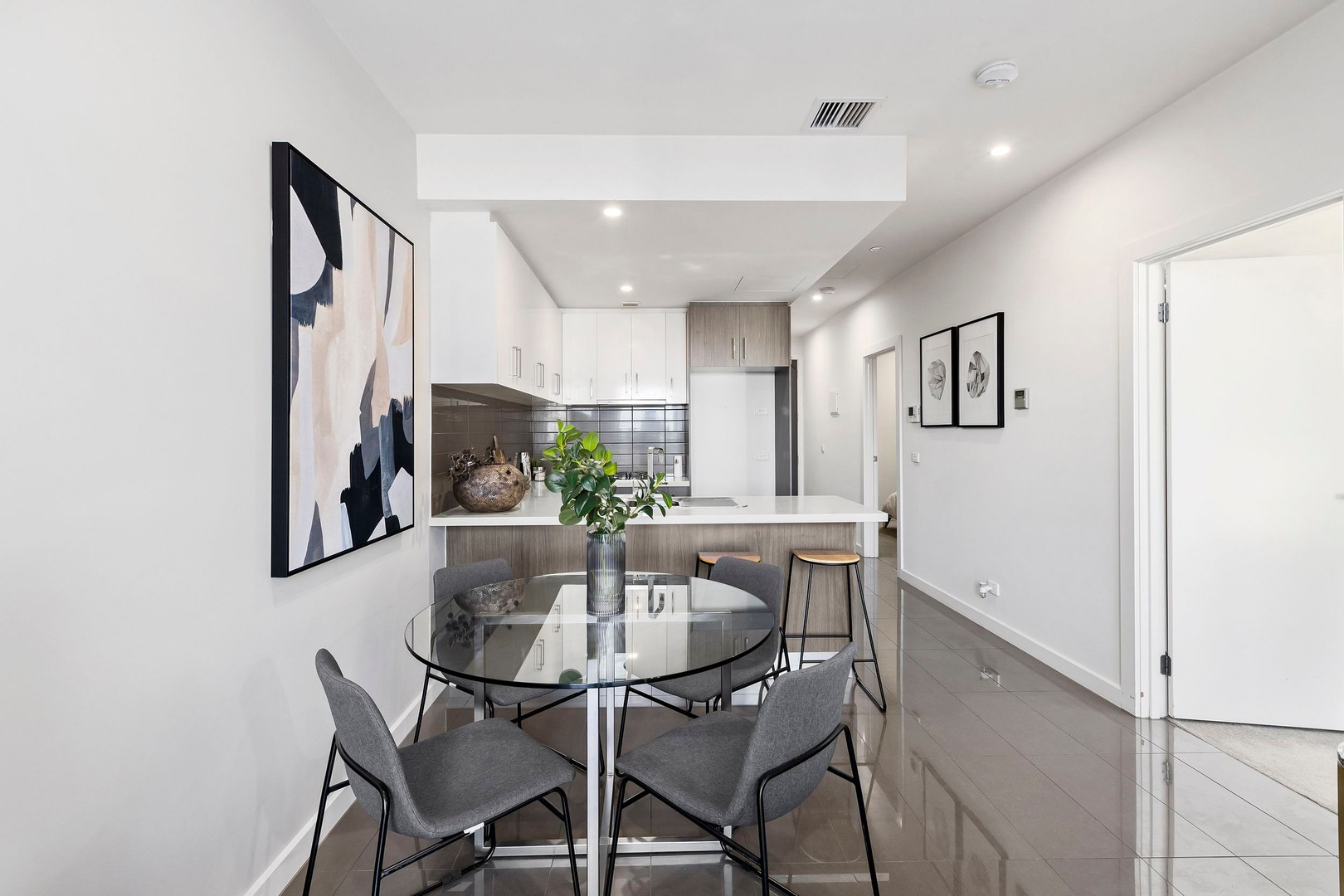 203/4 Hotham Road, Niddrie, VIC 3042, Niddrie - Thumbnail 2