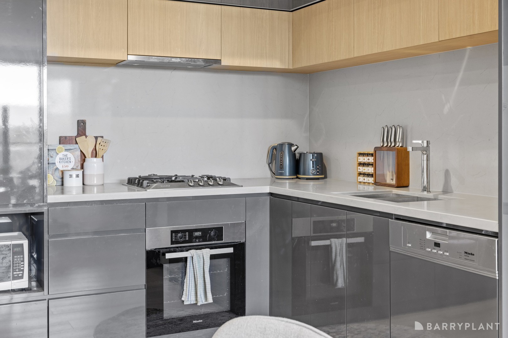 203/8 Bourke Street, Ringwood, VIC 3134, Ringwood - Thumbnail 3