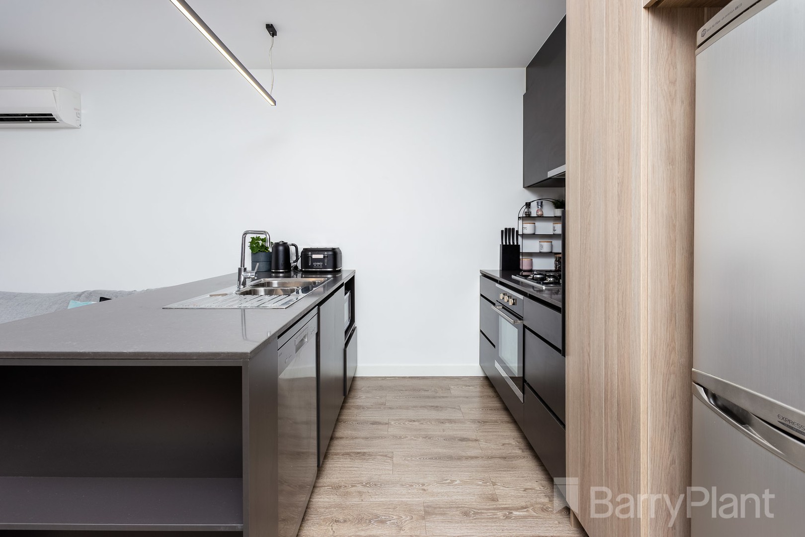 204/2 Kenswick Street, Point Cook, VIC 3030, Point Cook - Thumbnail 4