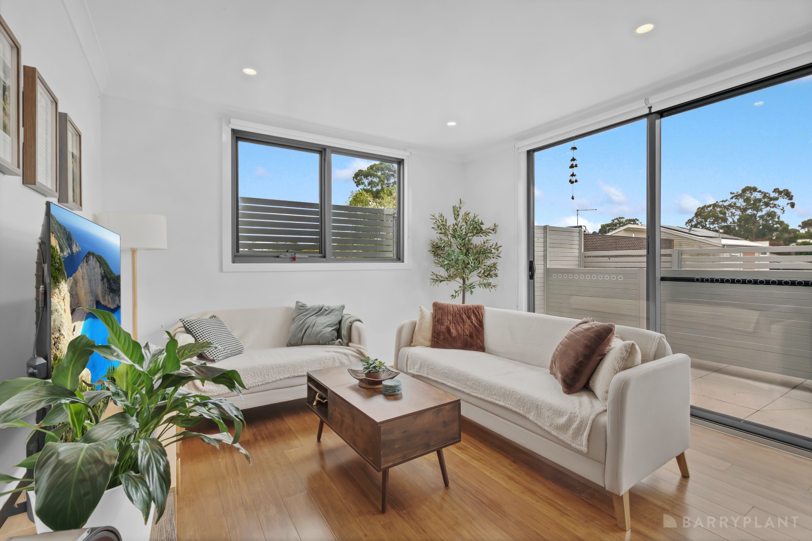 204/8 Tulip Crescent, Boronia, VIC 3155 - Thumbnail 2 - 05/03/2026