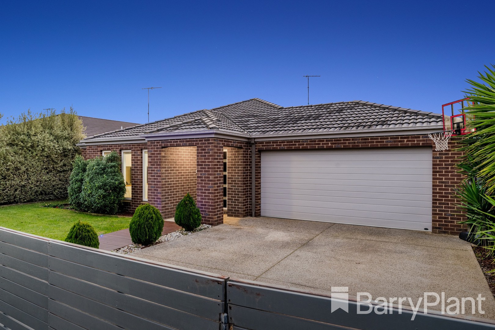 204 Heyers RoadGrovedale, VIC 3216, Grovedale - Thumbnail 2