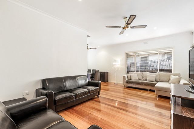 204 Mascoma Street, Strathmore, VIC 3041, Strathmore - Thumbnail 2