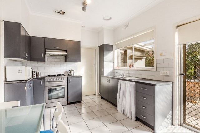 204 Mascoma Street, Strathmore, VIC 3041, Strathmore - Thumbnail 3