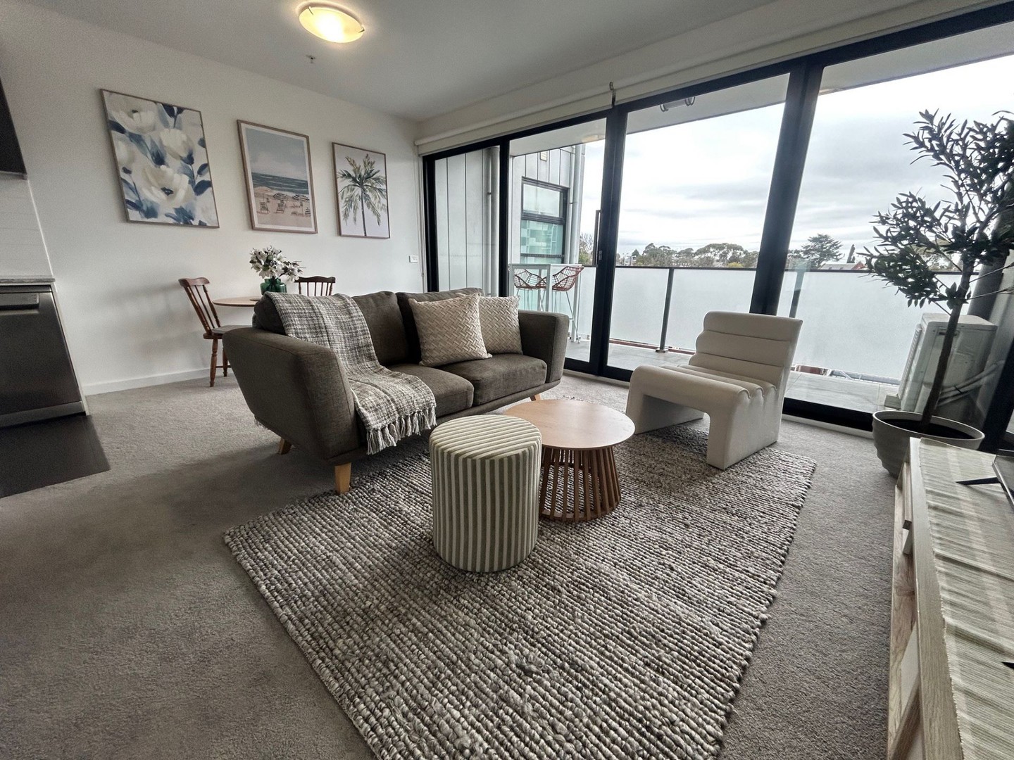 205/157 Park Rd, Cheltenham, VIC 3192 - Thumbnail 2 - 31/08/2026