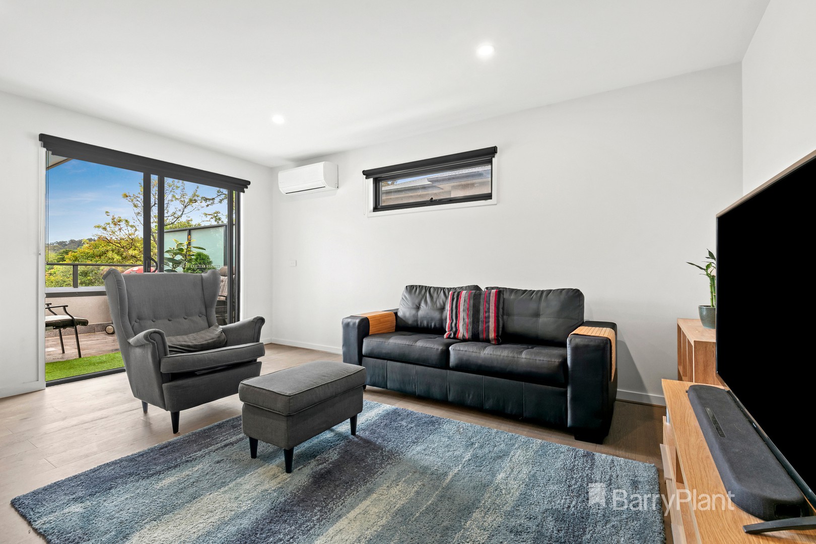 205/4 Alfrick RoadCroydon, VIC 3136, Croydon - Thumbnail 2