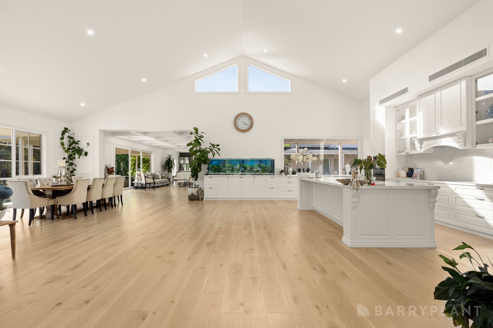 205 Beaconsfield Emerald Road, Beaconsfield, VIC 3807, Beaconsfield - Thumbnail 6