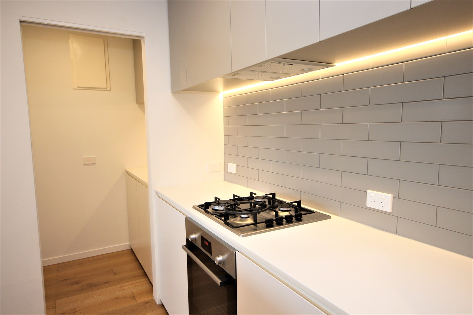 206/146 Bellerine Street, Geelong, VIC 3220, Geelong - Thumbnail 2