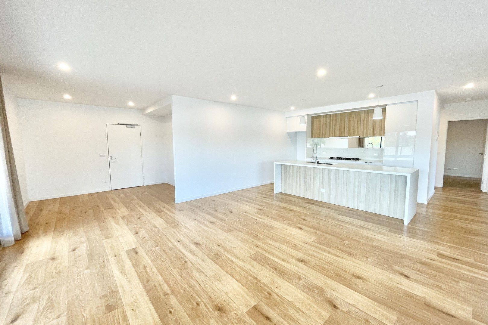 206/173 Caroline Springs Boulevard, Caroline Springs, VIC 3023, Caroline Springs - Thumbnail 4