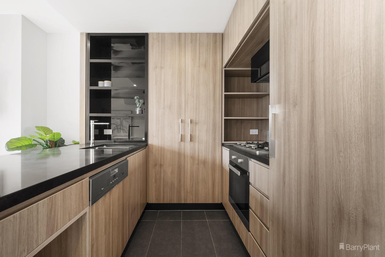 206/3 Grosvenor Street, Doncaster, VIC 3108, Doncaster - Thumbnail 3