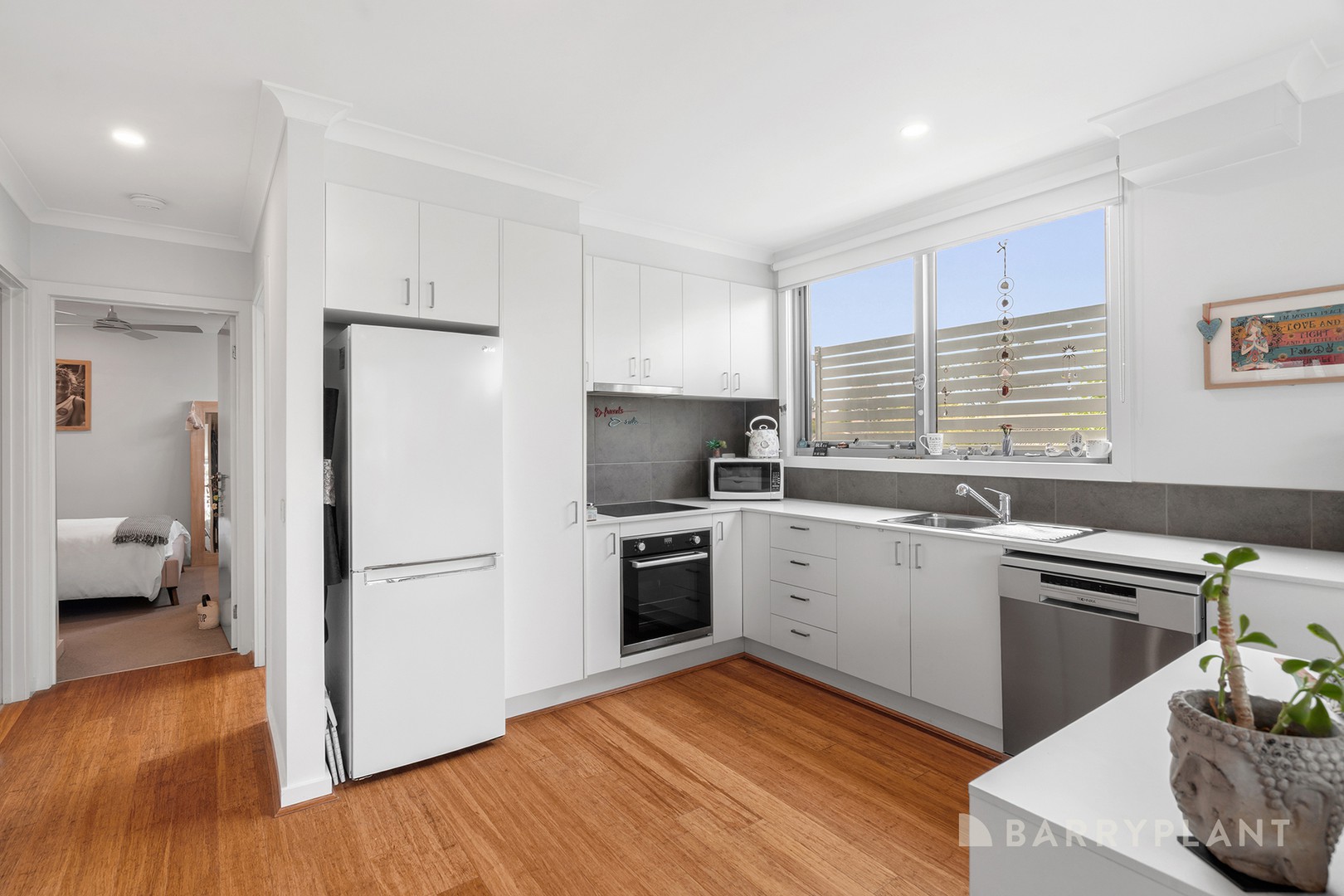 206/8 Tulip Crescent, Boronia, VIC 3155 - Thumbnail 2 - 05/02/2026