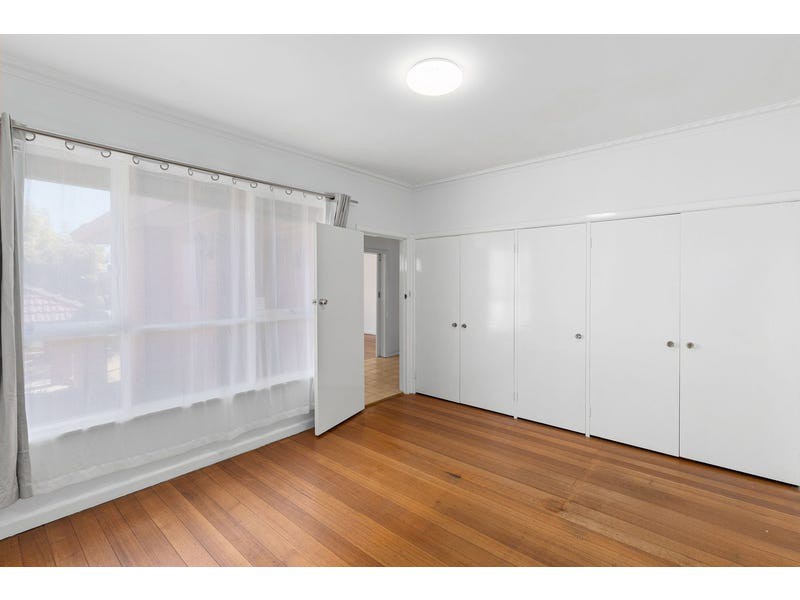 206 Lower Plenty Road, Rosanna, VIC 3084 - Thumbnail 2 - 28/07/2026