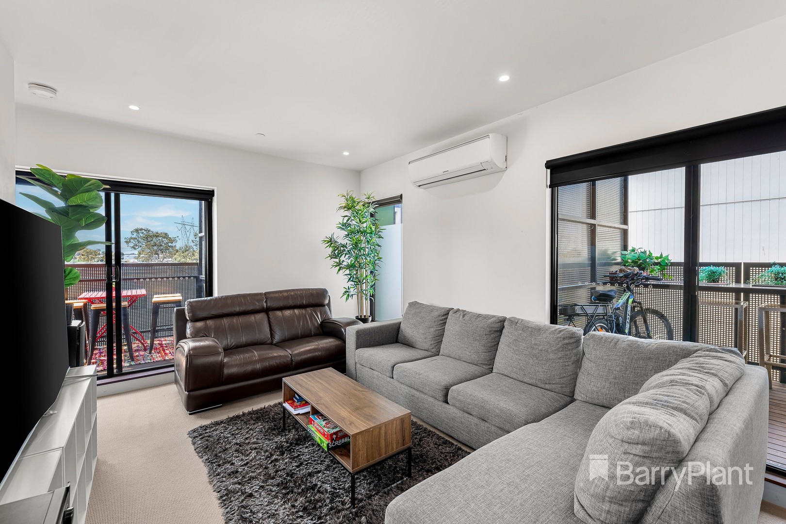 207/30 Oleander Drive, Mill Park, VIC 3082, Mill Park - Thumbnail 2