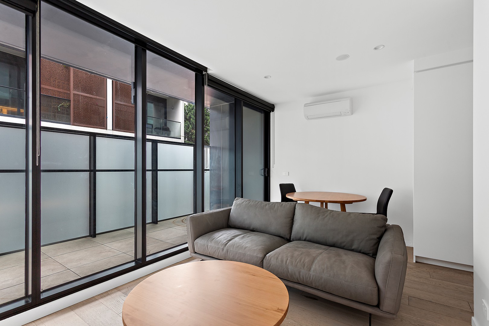 207/8 Garden Street, South Yarra, VIC 3141, South Yarra - Thumbnail 3