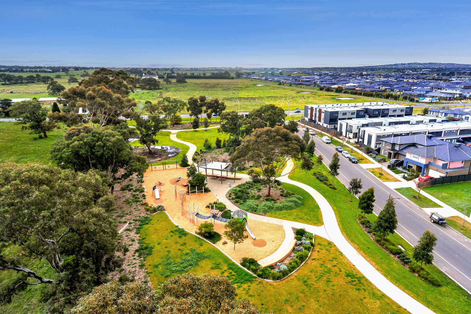 208/2 Fortitude Drive, Craigieburn, VIC 3064, Craigieburn - Thumbnail 5