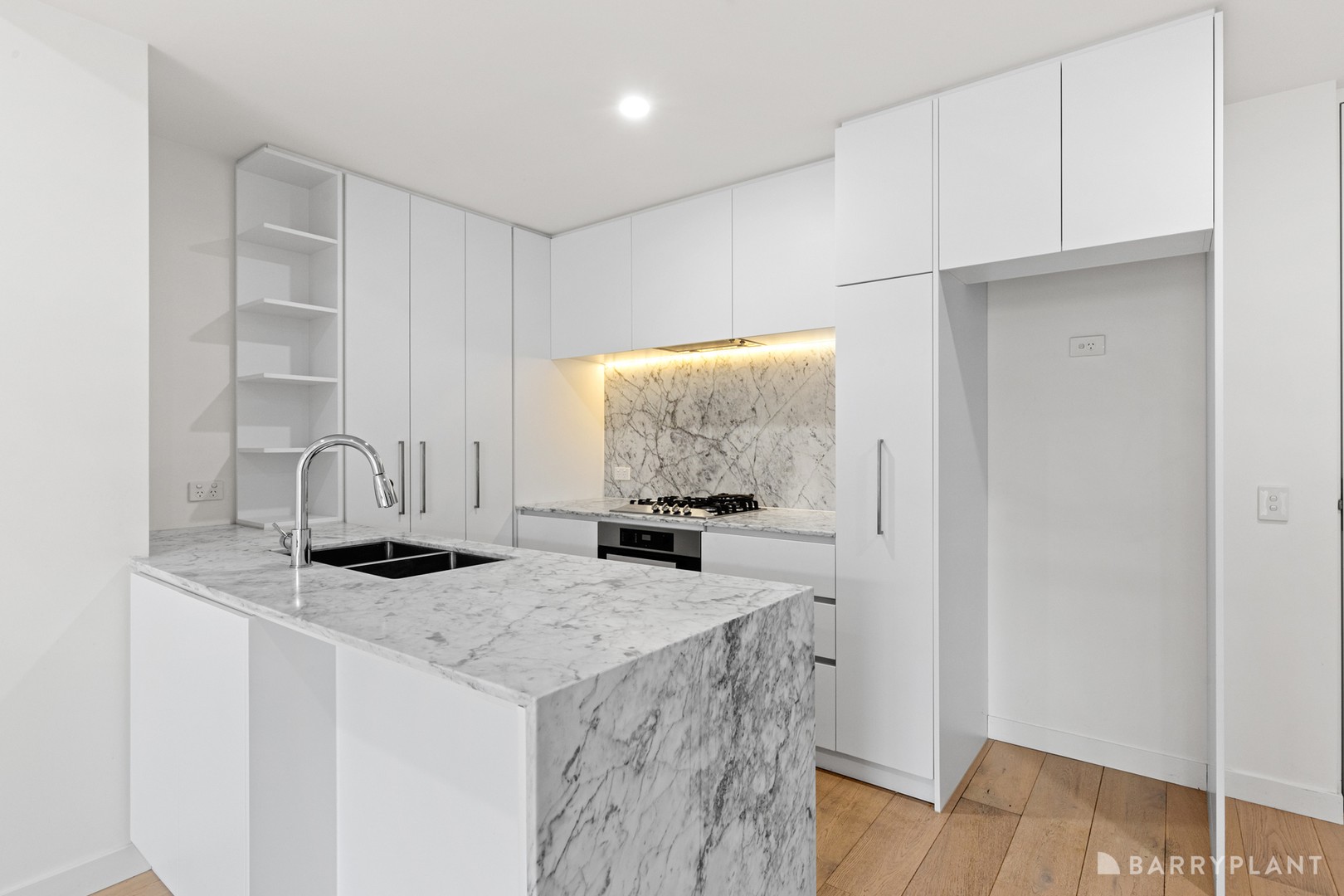 208/8 Bond Street, Ringwood, VIC 3134, Ringwood - Thumbnail 4