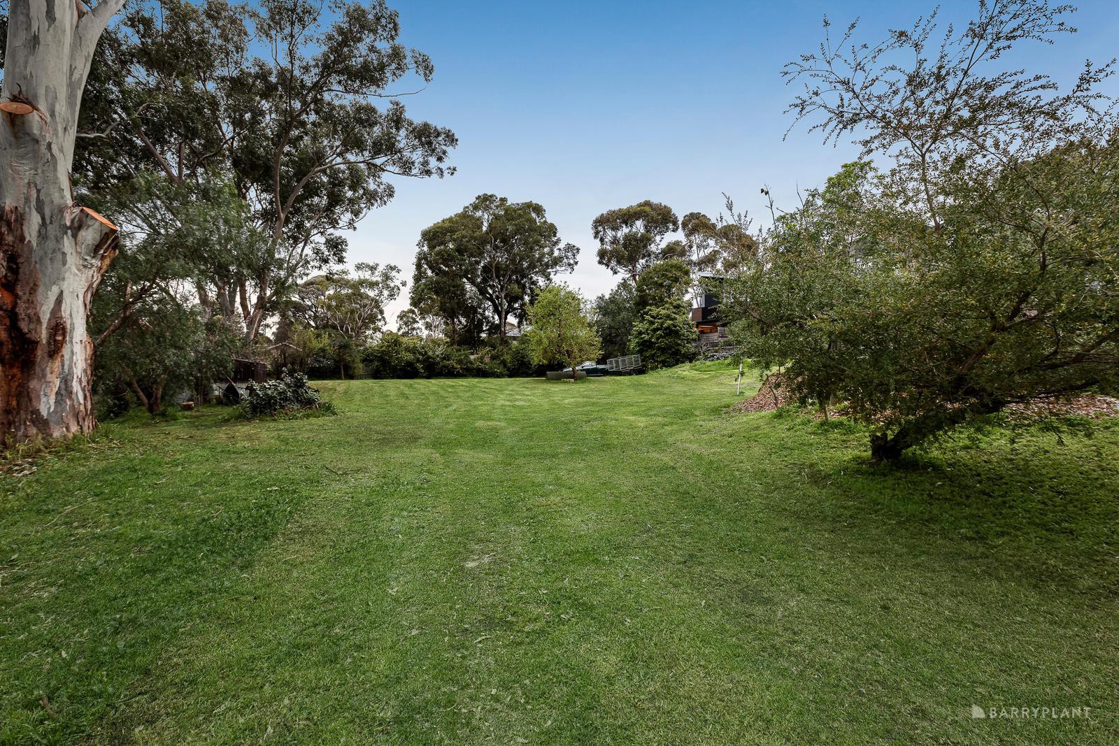 208 Mountain View Road, Briar Hill, VIC 3088, Briar Hill - Thumbnail 4