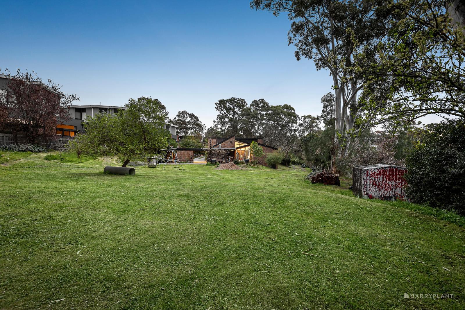208 Mountain View Road, Briar Hill, VIC 3088, Briar Hill - Thumbnail 5