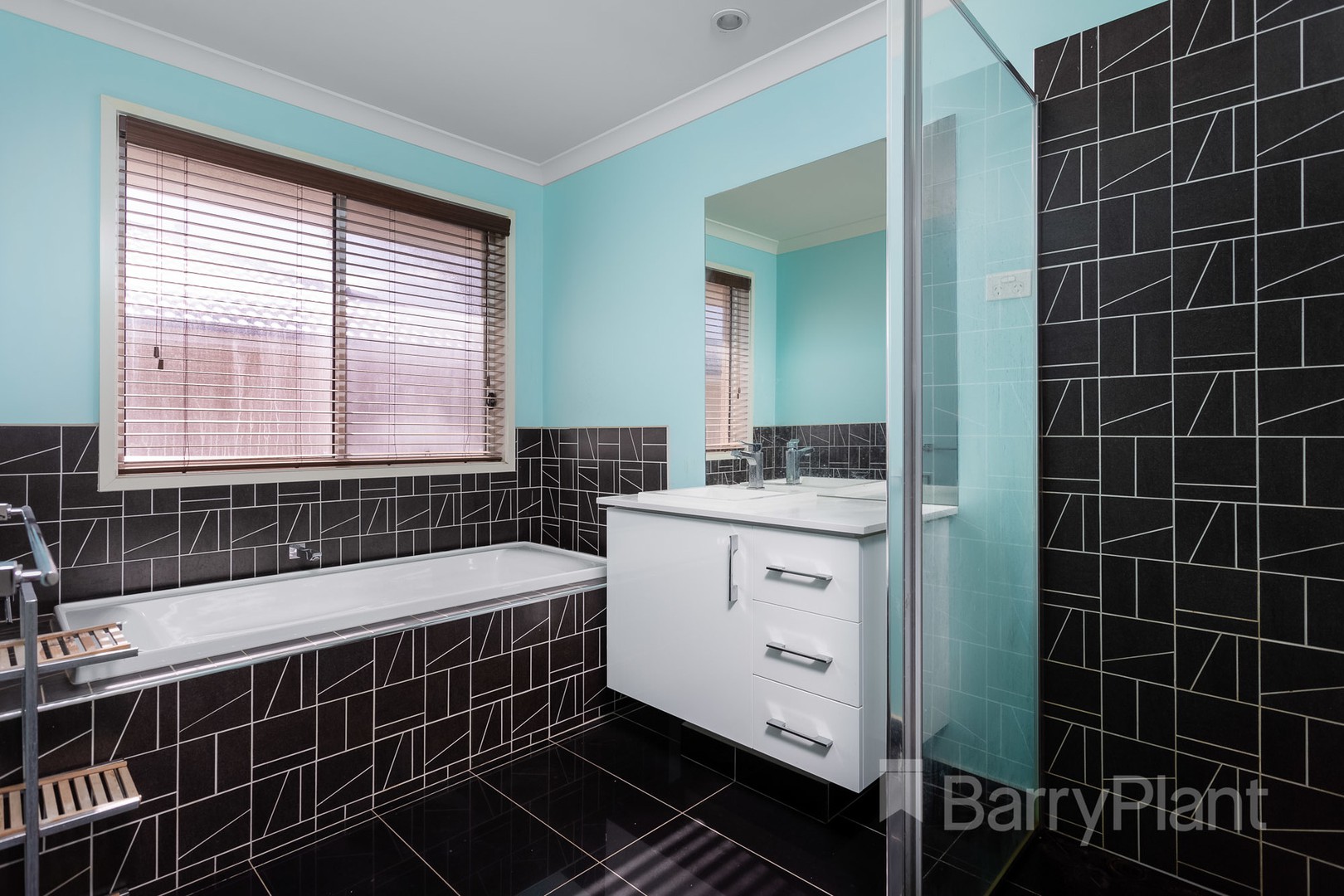 208 Sanctuary Lakes South Boulevard, Sanctuary Lakes, VIC 3030, Point Cook - Thumbnail 6