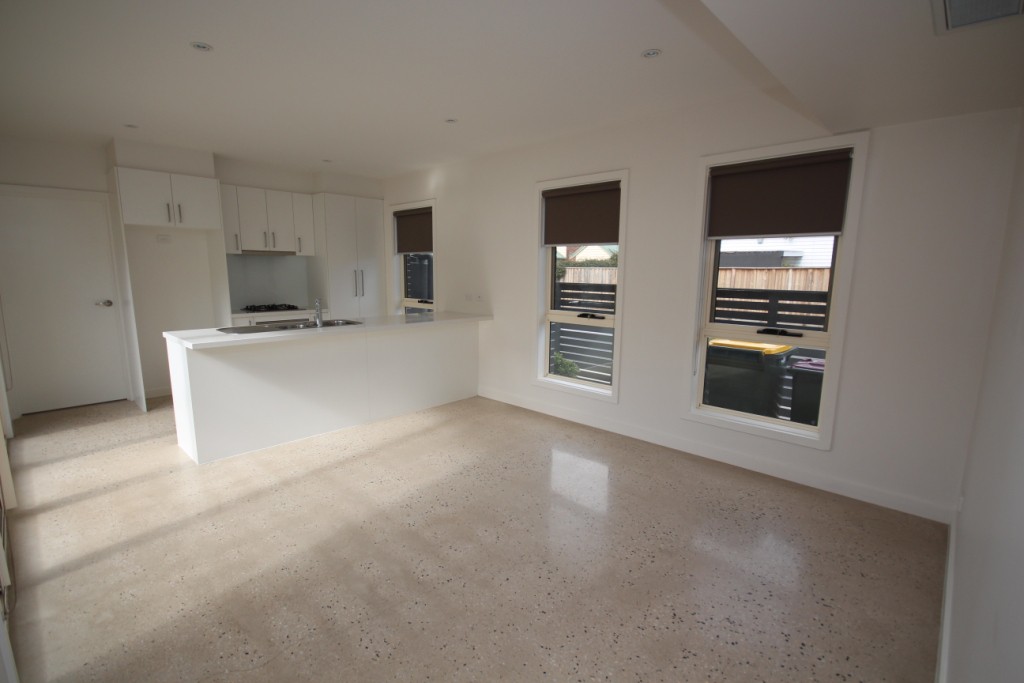 208 Shannon Avenue, Geelong West, VIC 3218, Geelong West - Thumbnail 3