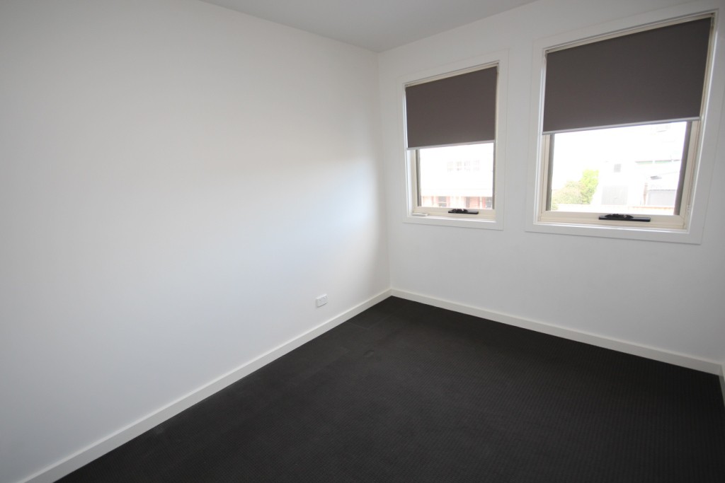 208 Shannon Avenue, Geelong West, VIC 3218, Geelong West - Thumbnail 7