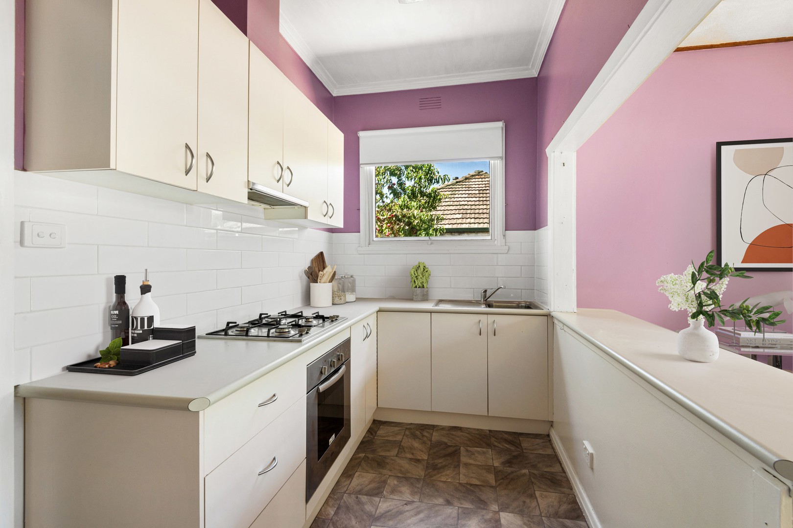208 West Fyans Street, Newtown, VIC 3220, Newtown - Thumbnail 4