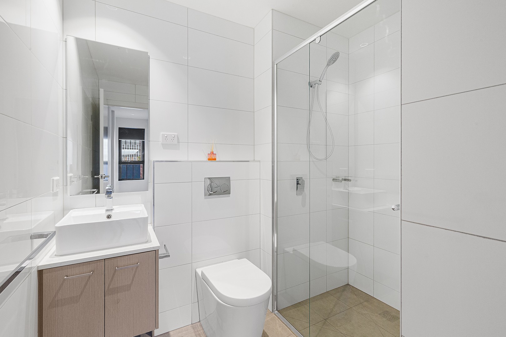 209/2-20 Clyde Street, Frankston, VIC 3199, Frankston - Thumbnail 3