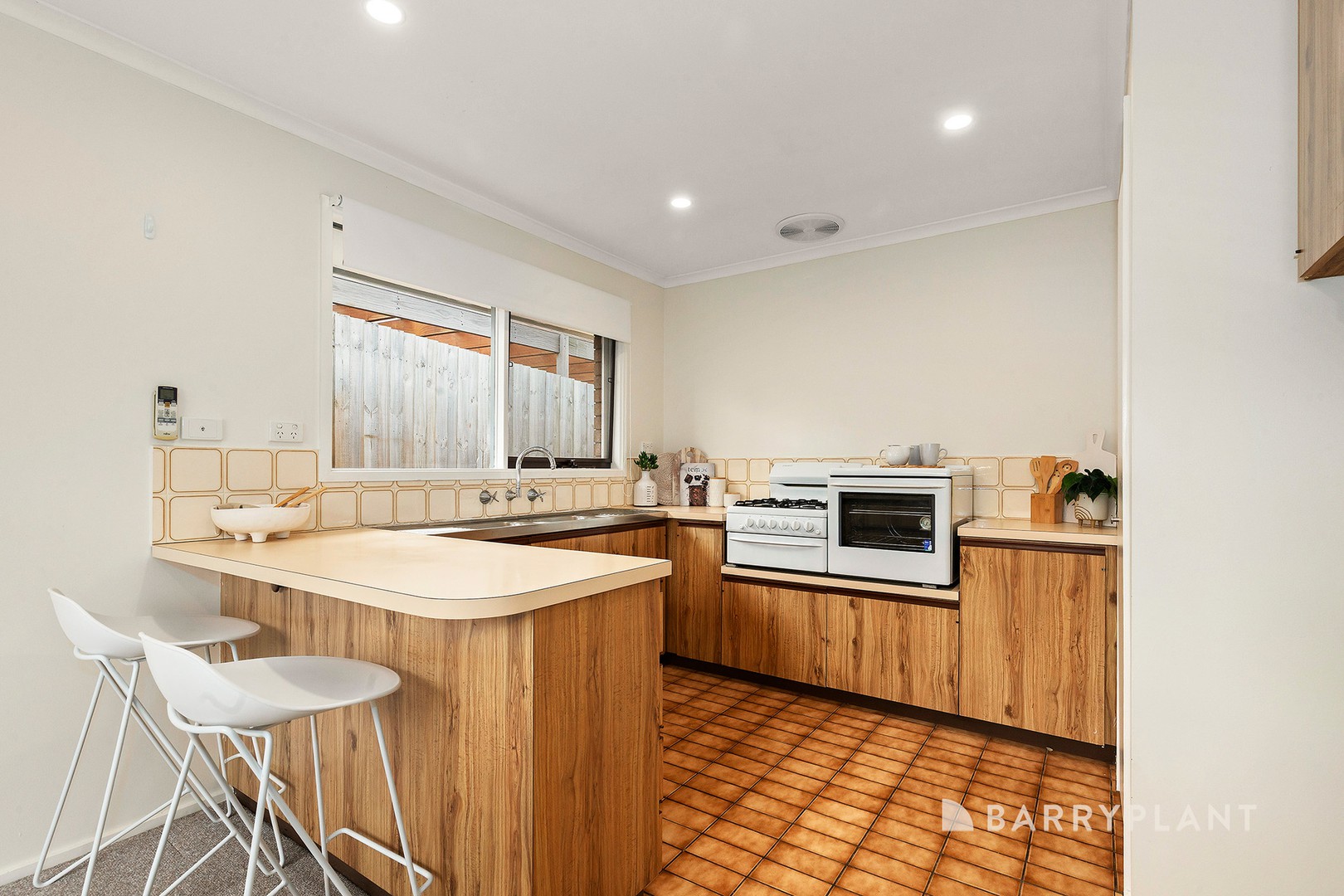 209 Ninth Avenue South, Rosebud, VIC 3939, Rosebud - Thumbnail 4