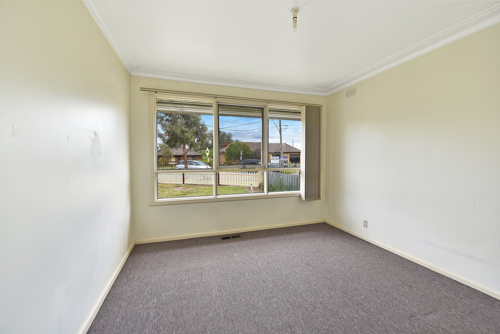 209 Parer Road, Airport West, VIC 3042, Airport West - Thumbnail 2