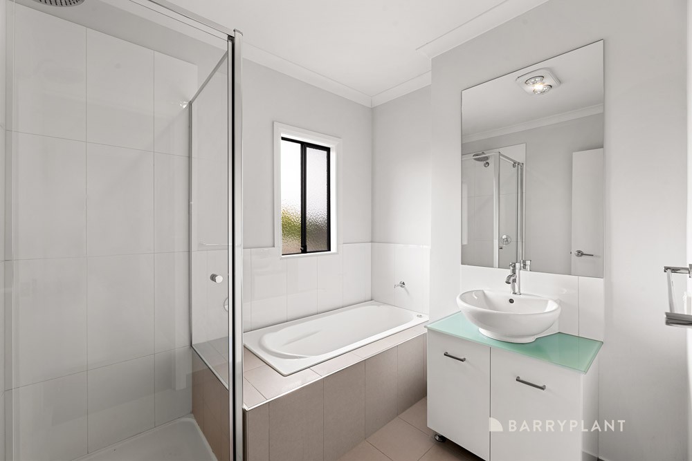 20A Matlock Road, Wantirna South, VIC 3152, Boronia - Thumbnail 4