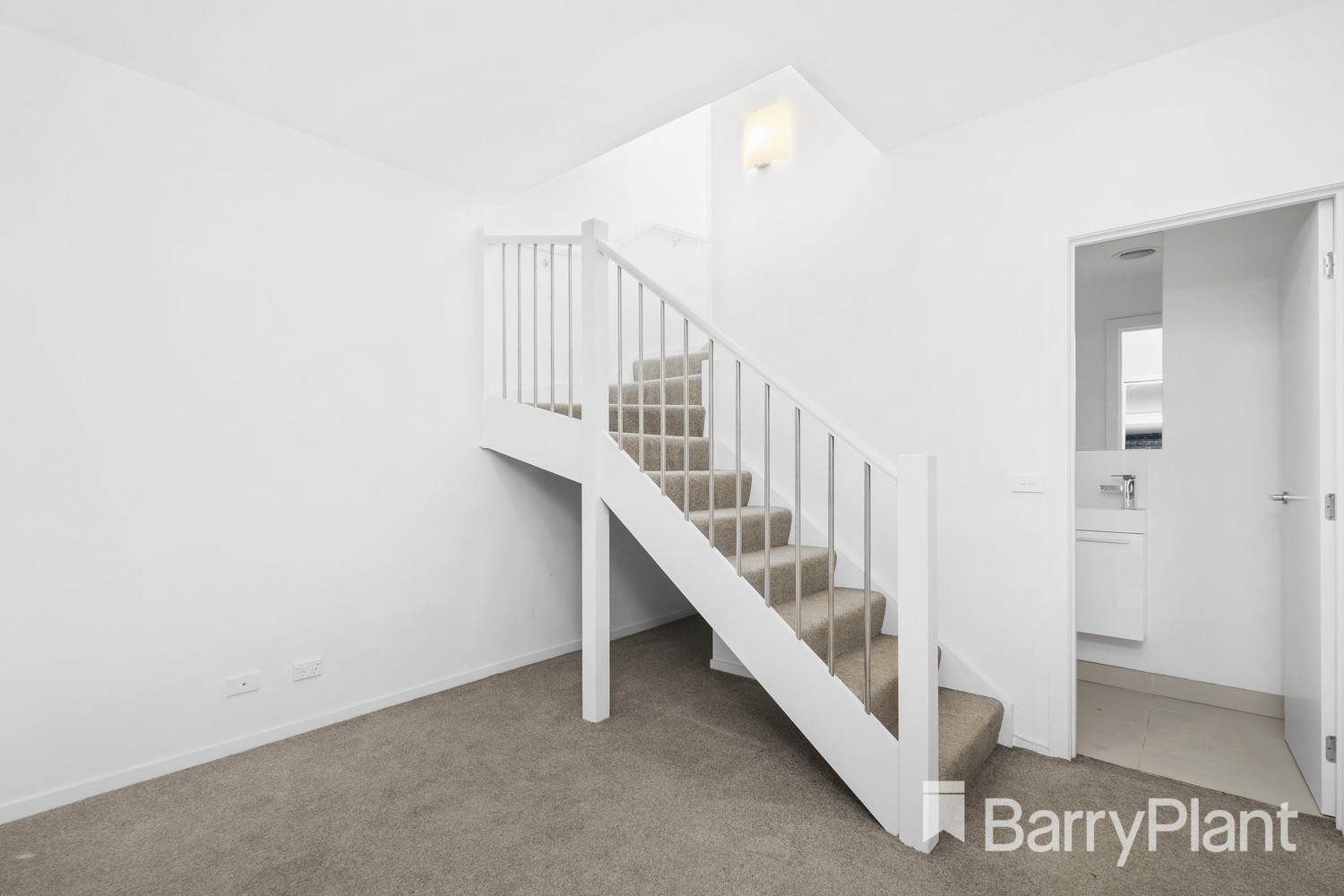 21/15 Mullenger Road, Braybrook, VIC 3019, Braybrook - Thumbnail 2