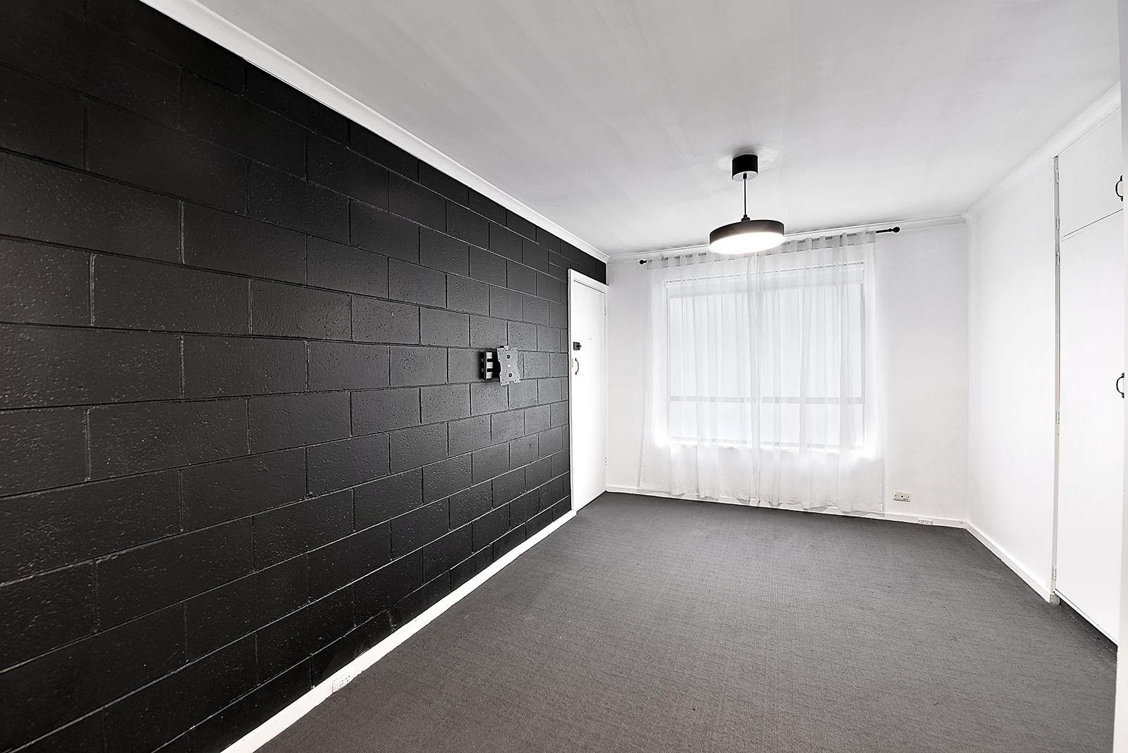 21/15 Royal Ave, Essendon North, VIC 3041 - Thumbnail 1 - 25/06/2026