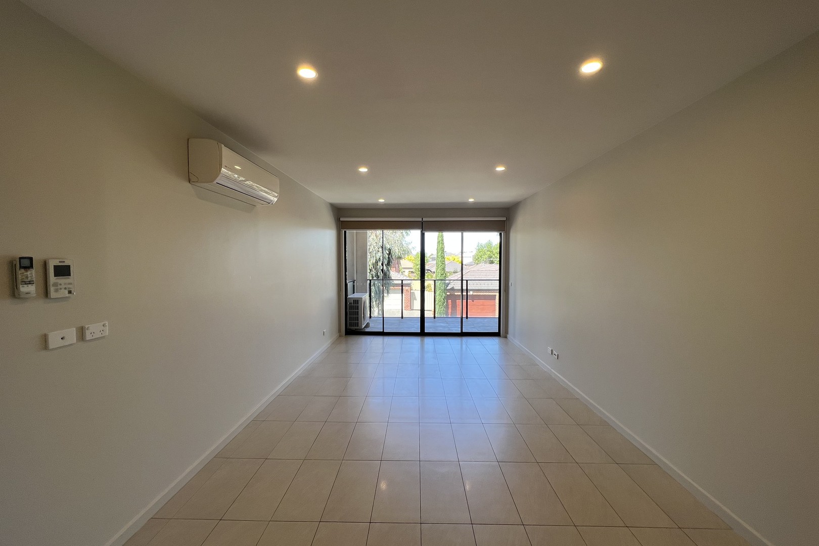 21/2 Monckton Place, Caroline Springs, VIC 3023, Caroline Springs - Thumbnail 4