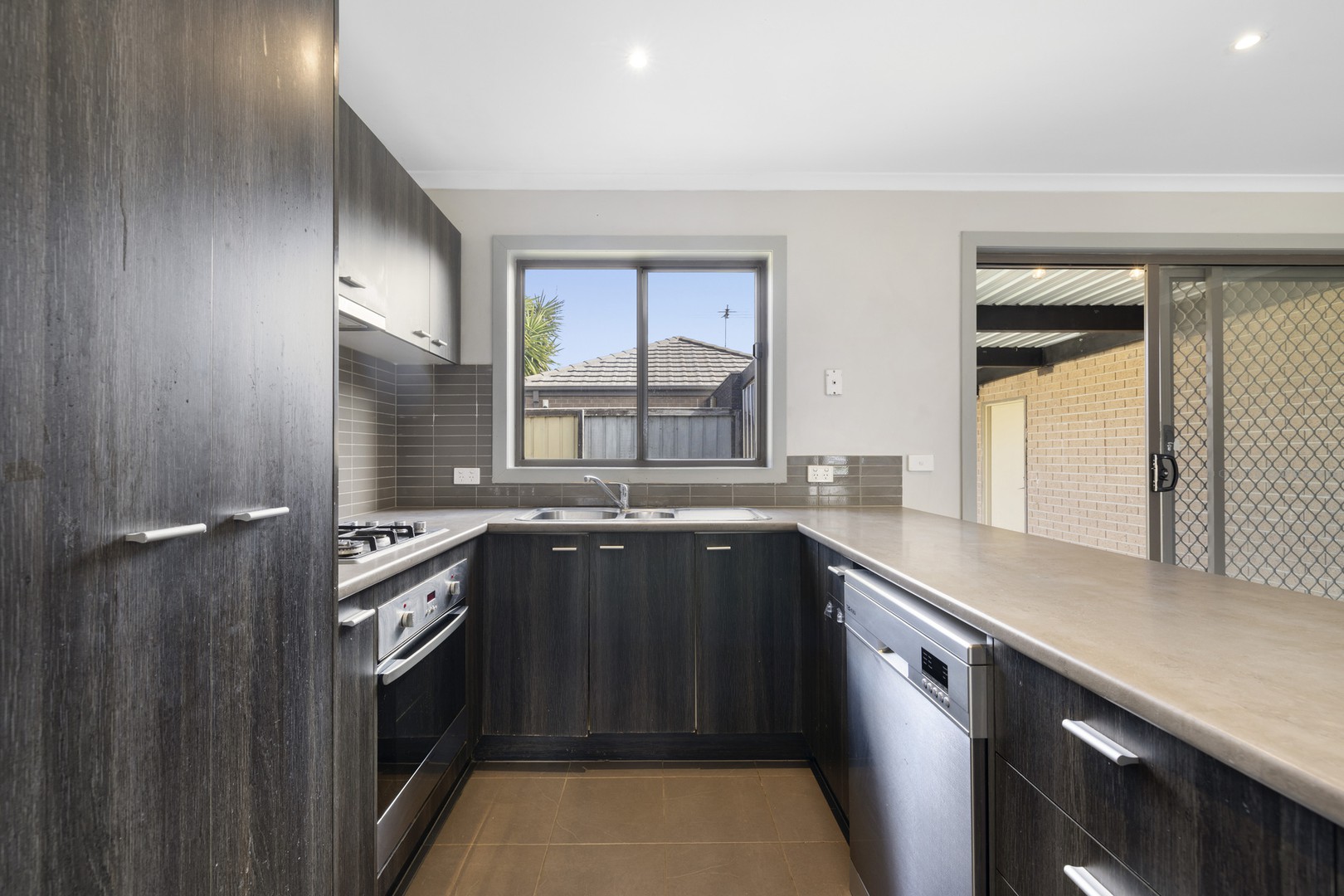 21/3 Campaspe Way, Point Cook, VIC 3030, Point Cook - Thumbnail 5