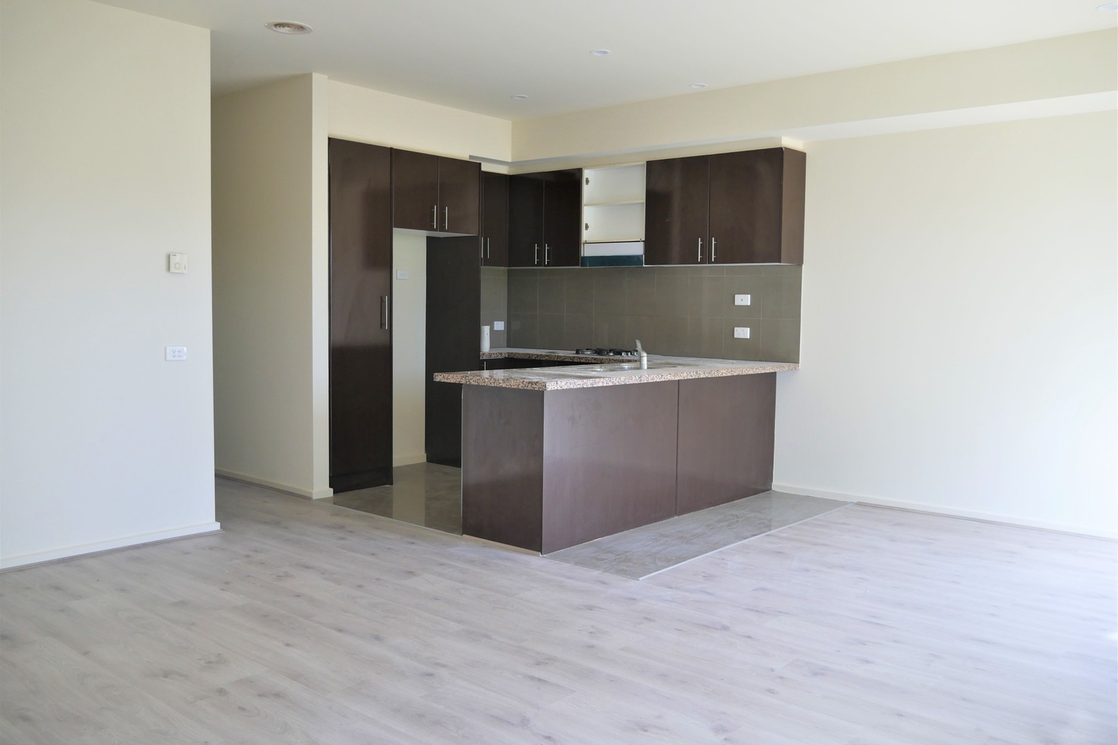 21/62 Andrew Street, Melton South, VIC 3338, Melton South - Thumbnail 2