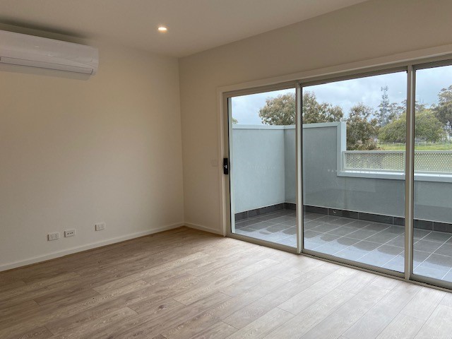 21 Anchorage  DriveSouth Morang, VIC 3752  - Leased, South Morang - Thumbnail 4