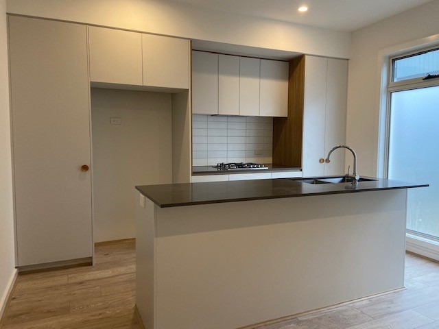 21 Anchorage  DriveSouth Morang, VIC 3752  - Leased, South Morang - Thumbnail 5