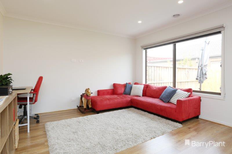 21 Award Crescent, Truganina, VIC 3029, Truganina - Thumbnail 4