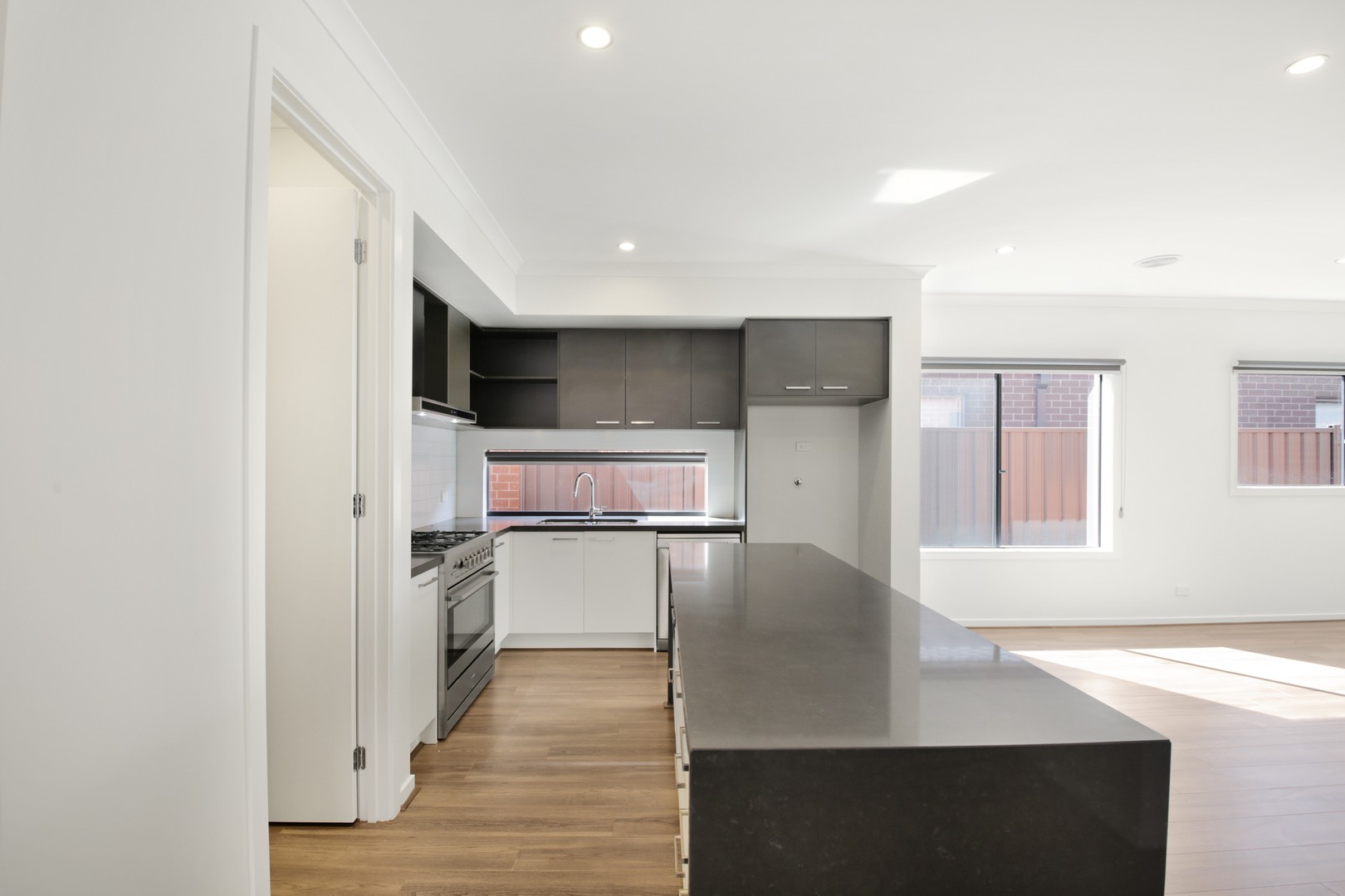 21 Bartek  Street, Tarneit, VIC 3029, Tarneit - Thumbnail 3