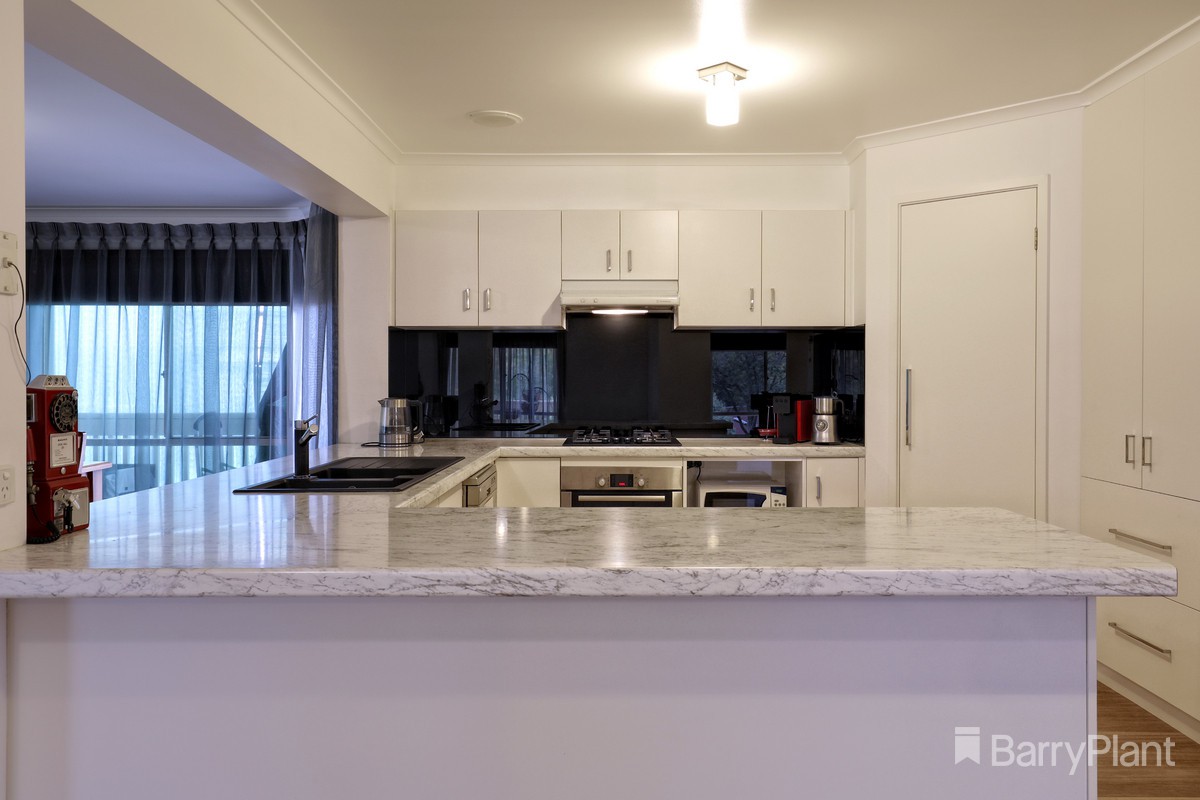 21 Belair Close, Seville, VIC 3139, Seville - Thumbnail 3