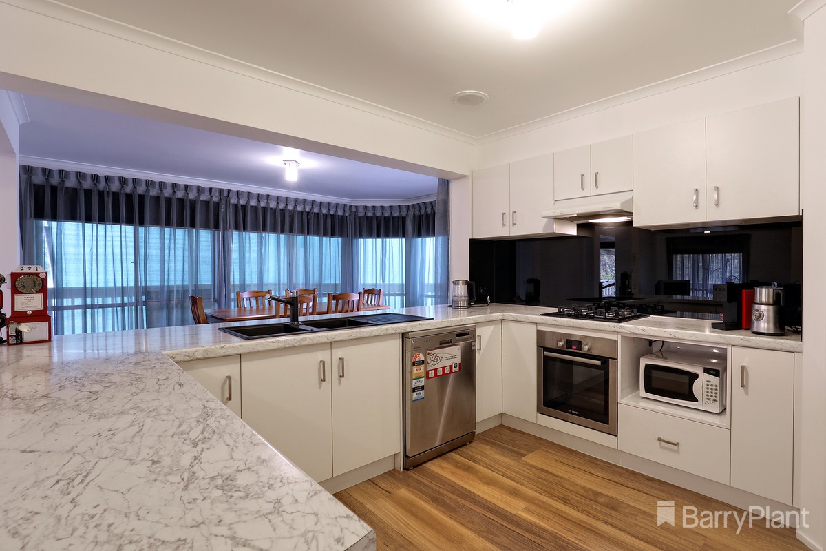21 Belair Close, Seville, VIC 3139, Seville - Thumbnail 4