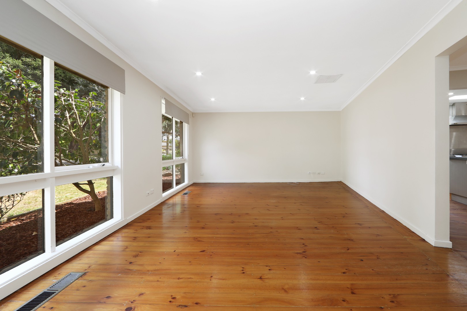 21 Bexsarm Crescent, Rowville, VIC 3178 - Thumbnail 1 - 20/11/2025