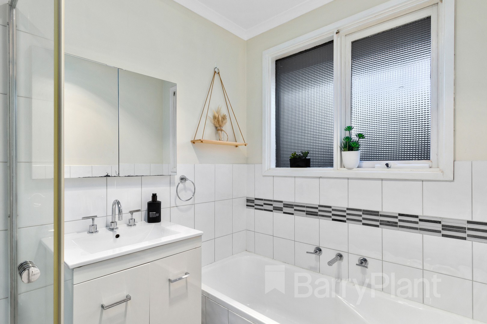 21 Blandford Crescent, Bayswater North, VIC 3153, Bayswater North - Thumbnail 4