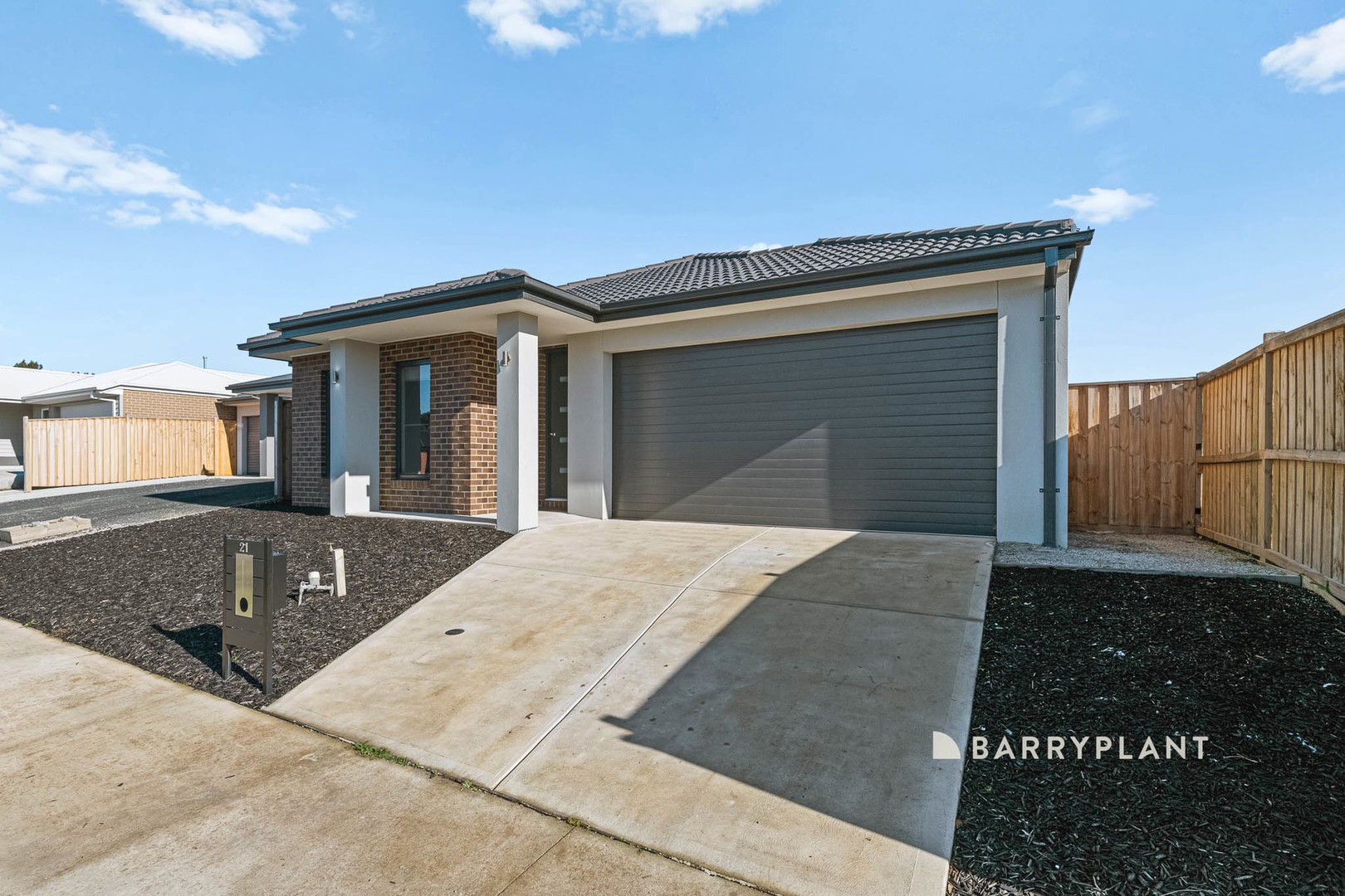 21 Boxcar Street, Warragul, VIC 3820 - Thumbnail 2 - 08/07/2026